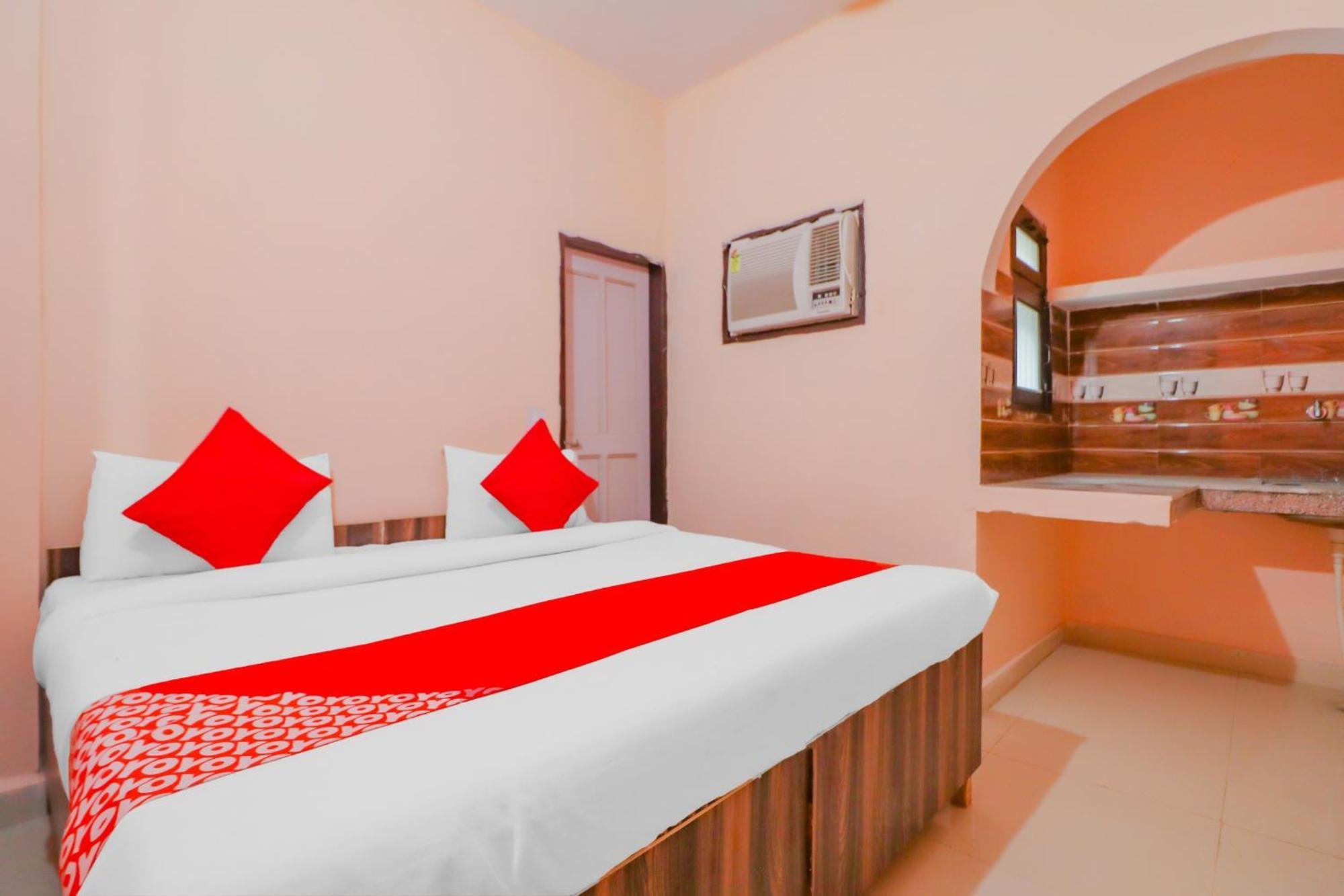 Hotel O Bhardwaj Guest House Garhi Harsaru Экстерьер фото